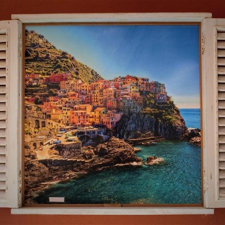 Hotel L'Escala كولرا المظهر الخارجي الصورة